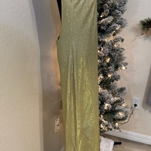 NEW Gold Metallic Evening Gown / NYE Dress - Size Large - Handmade in France - Picture 3 of 9